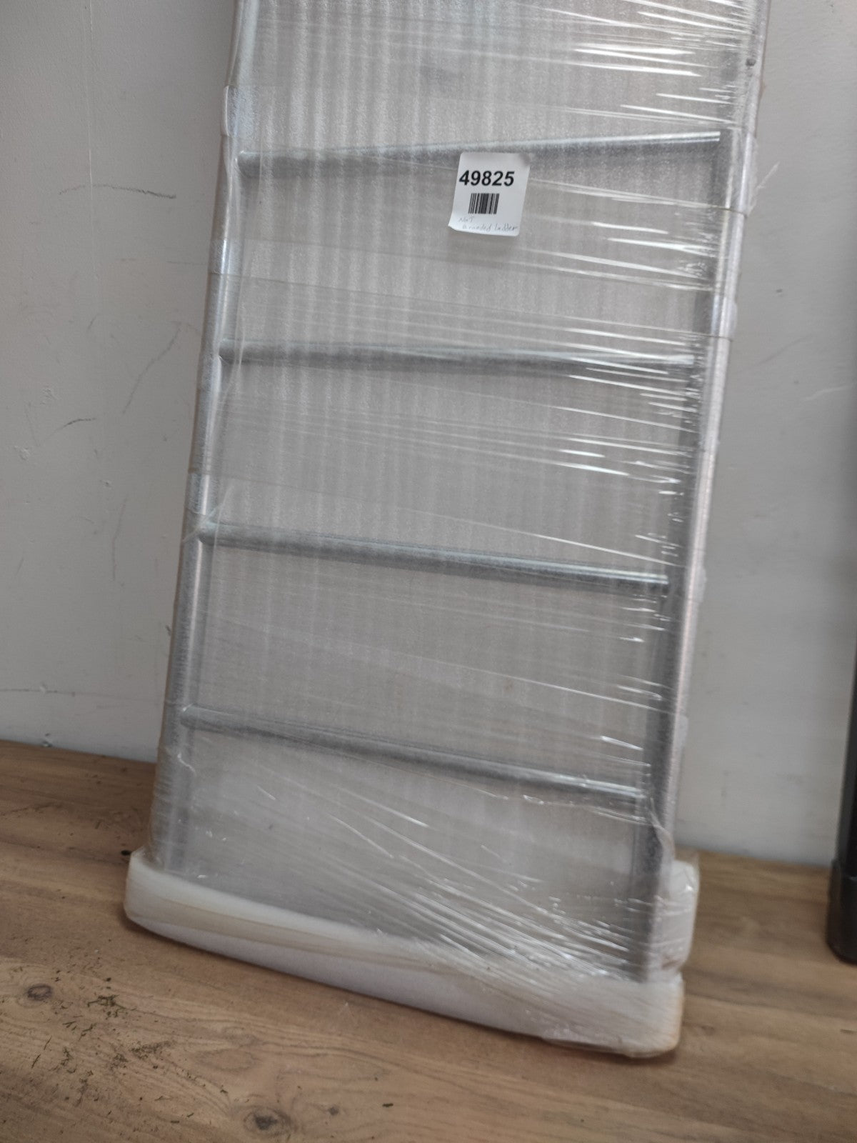 Bathroom towel radiator — New (other) (photo 2)