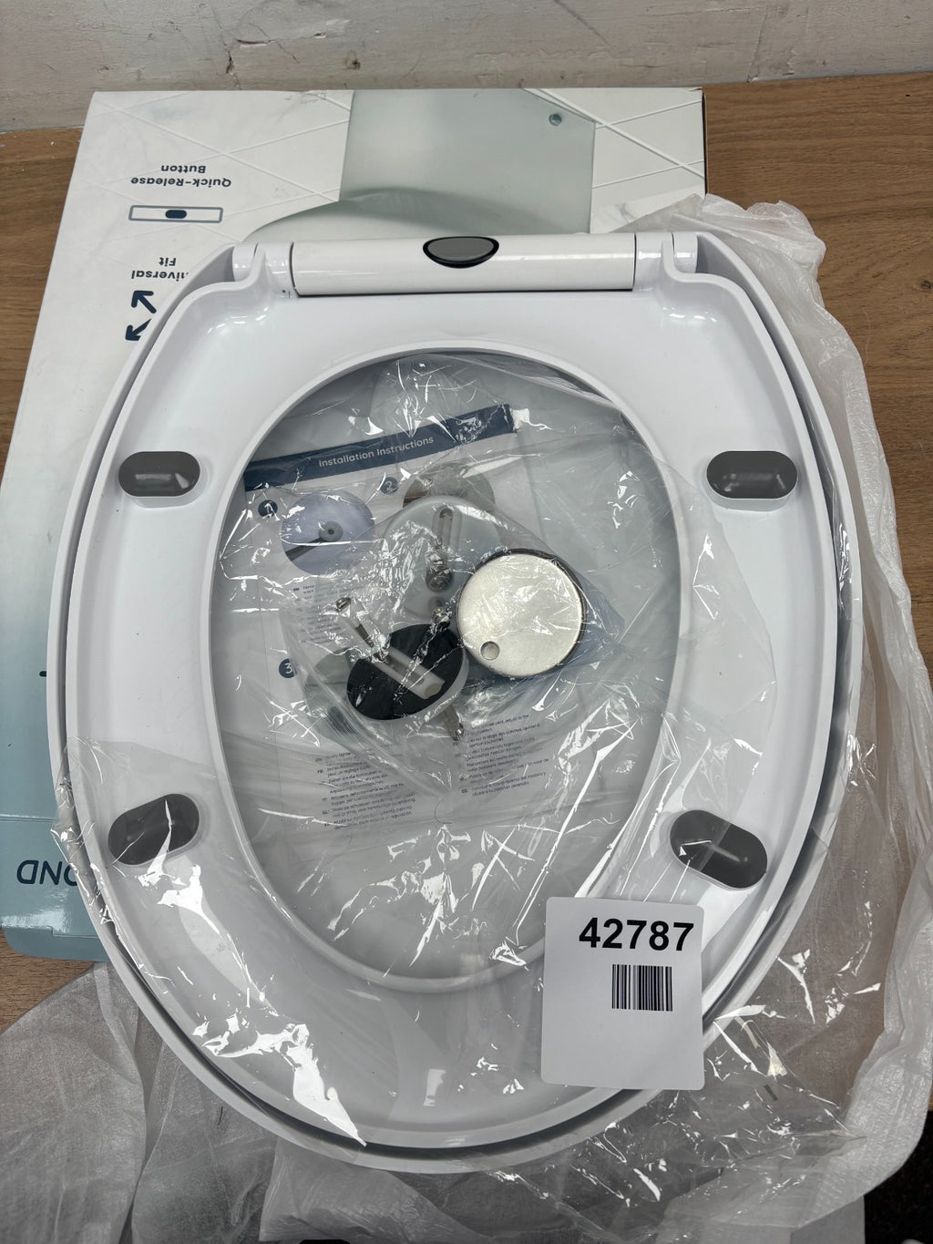CUQOO Oval Toilet Seat Soft Close with Quick Release Hinges