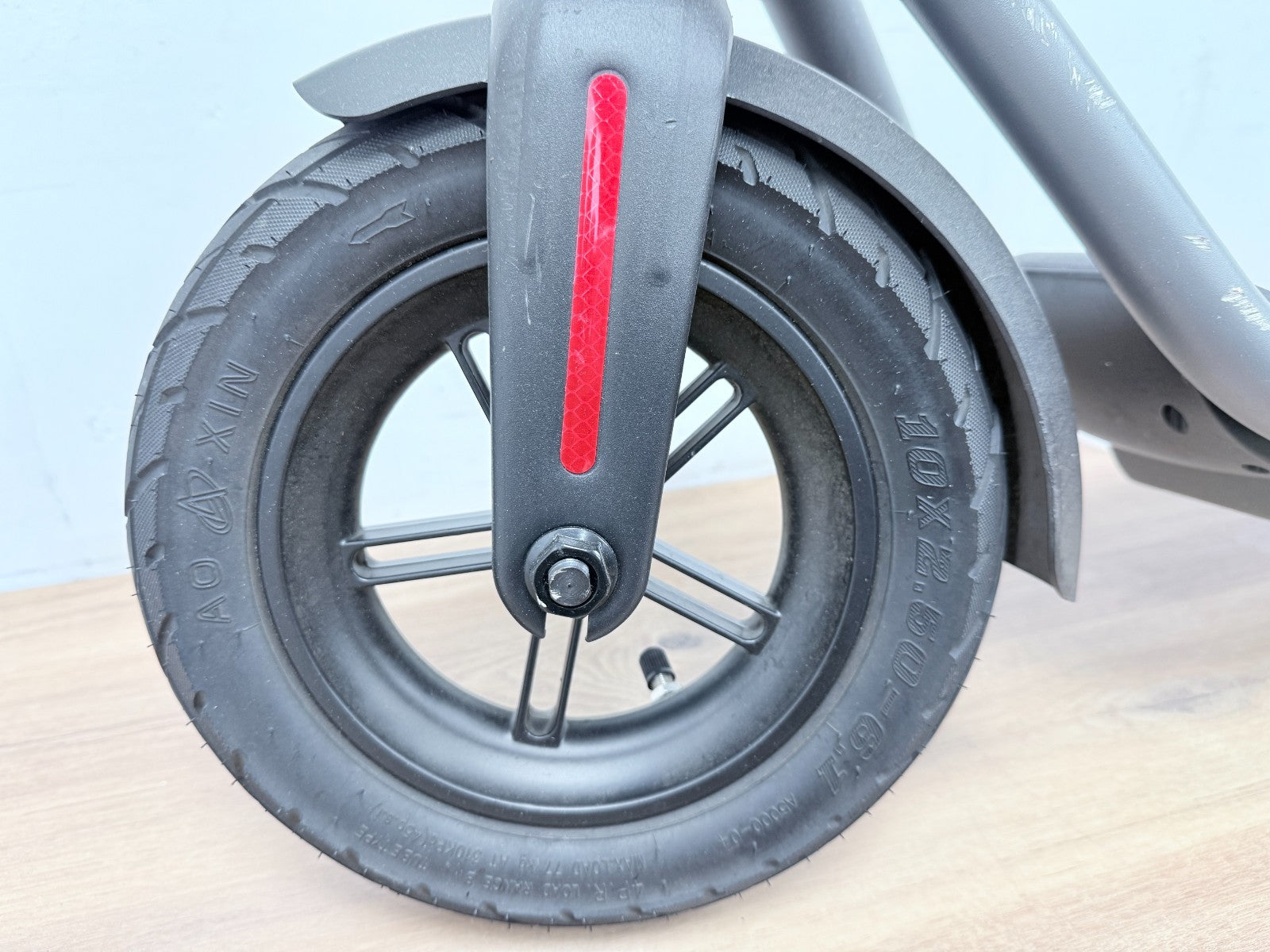 Electric Scooter 500W Motor 8.5-9.3" Pneumatic Tires Fast Electri — Used (photo 2)