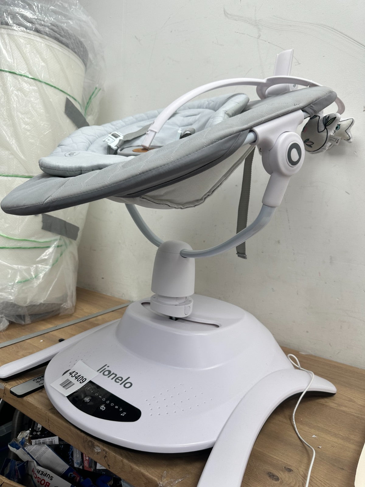 LIONELO Bella Electric Baby Bouncer