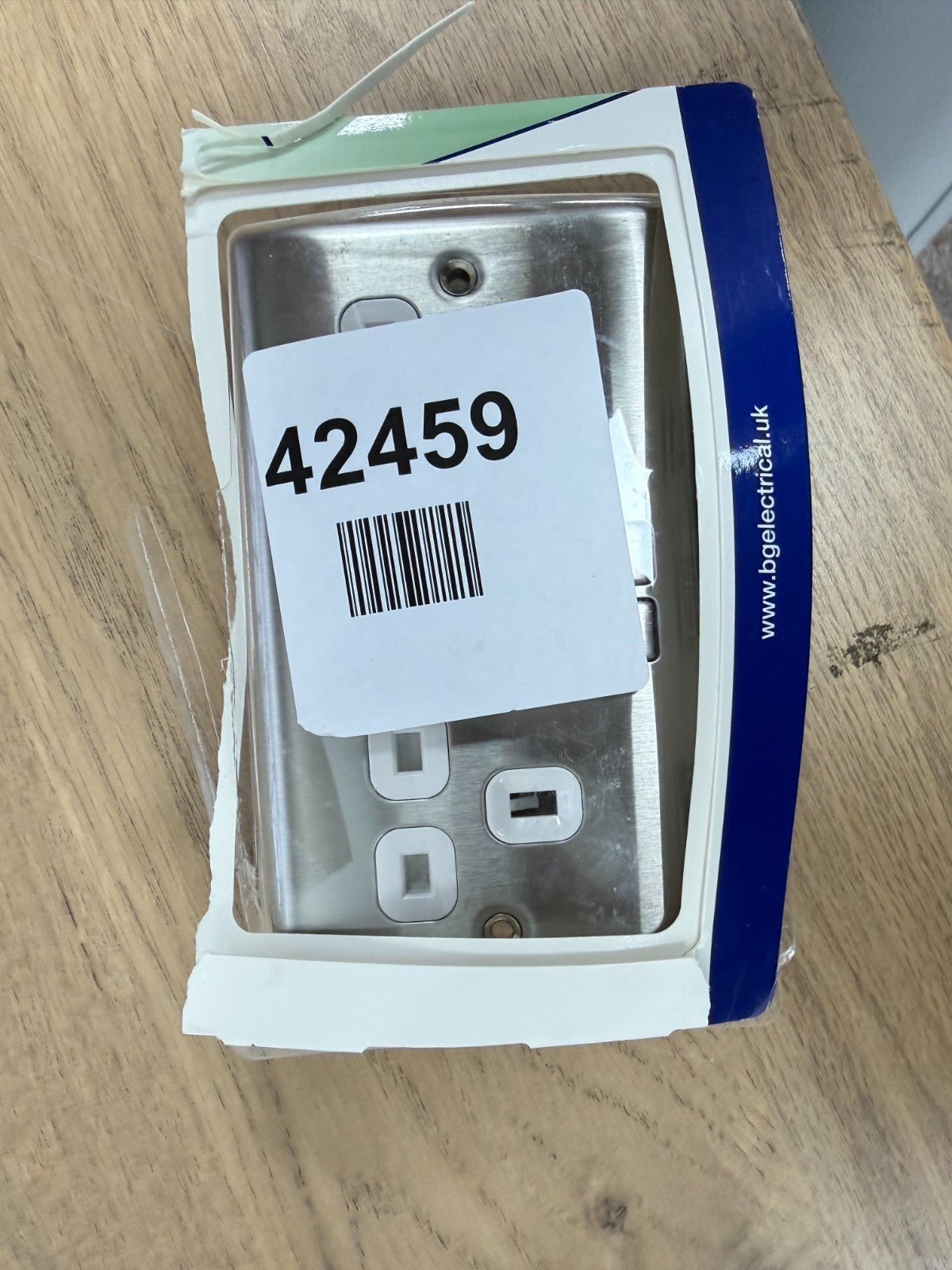 BG Nexus 2 Gang Switch Socket - Polished Chrome