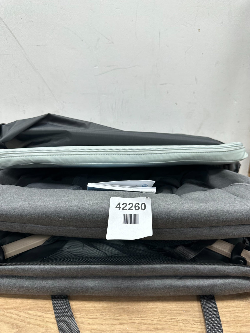 Maxi Cosi Iris Travel Cot