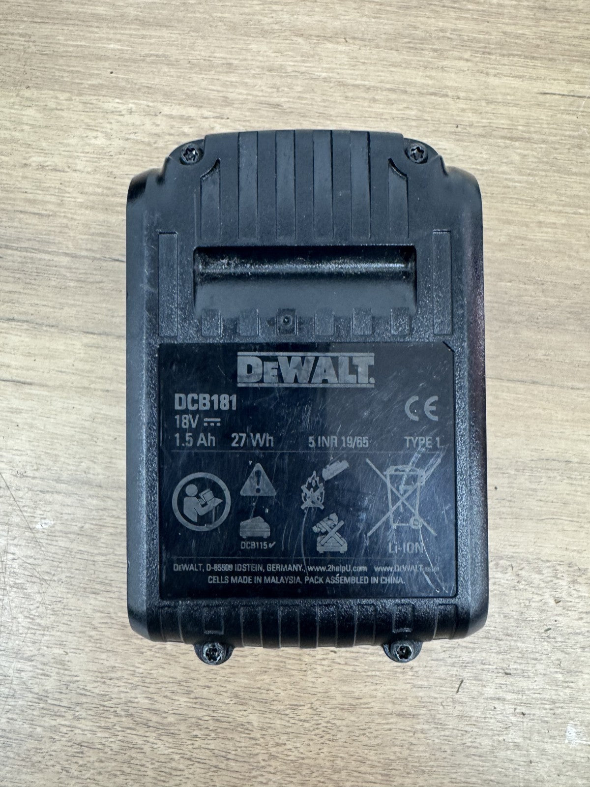 DEWALT DCB181 18V 1.5AH XR LI-ION BATTERY