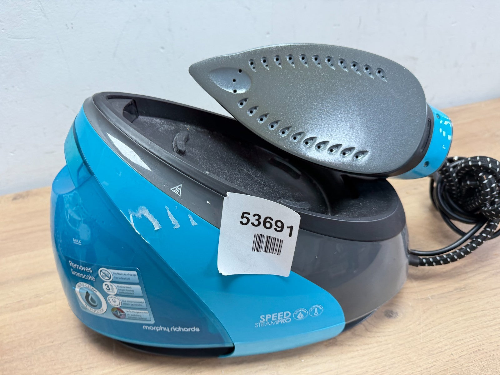 Morphy Richards Speed Pro IntelliTemp 332103 Steam Generator Iron Black & Teal
