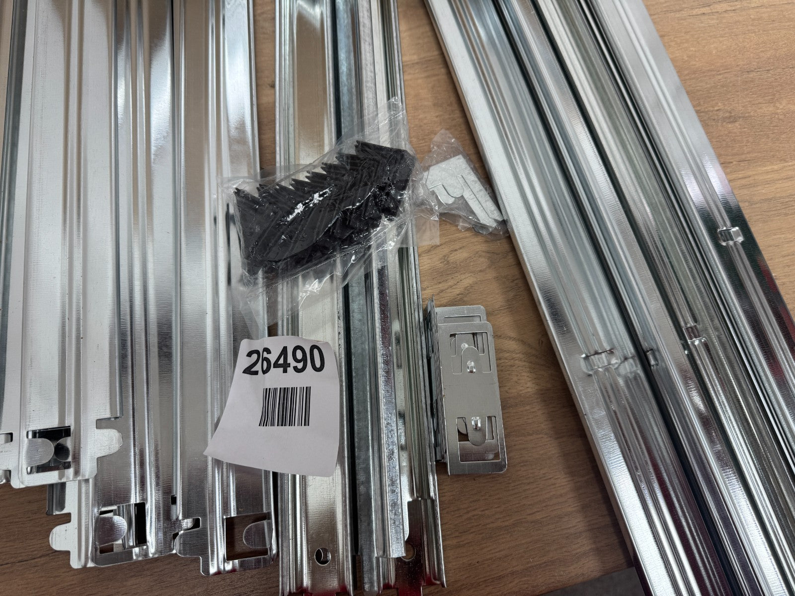 Rhino Racking –Heavy Duty Garage Shelving Units – 200kg Load Weight