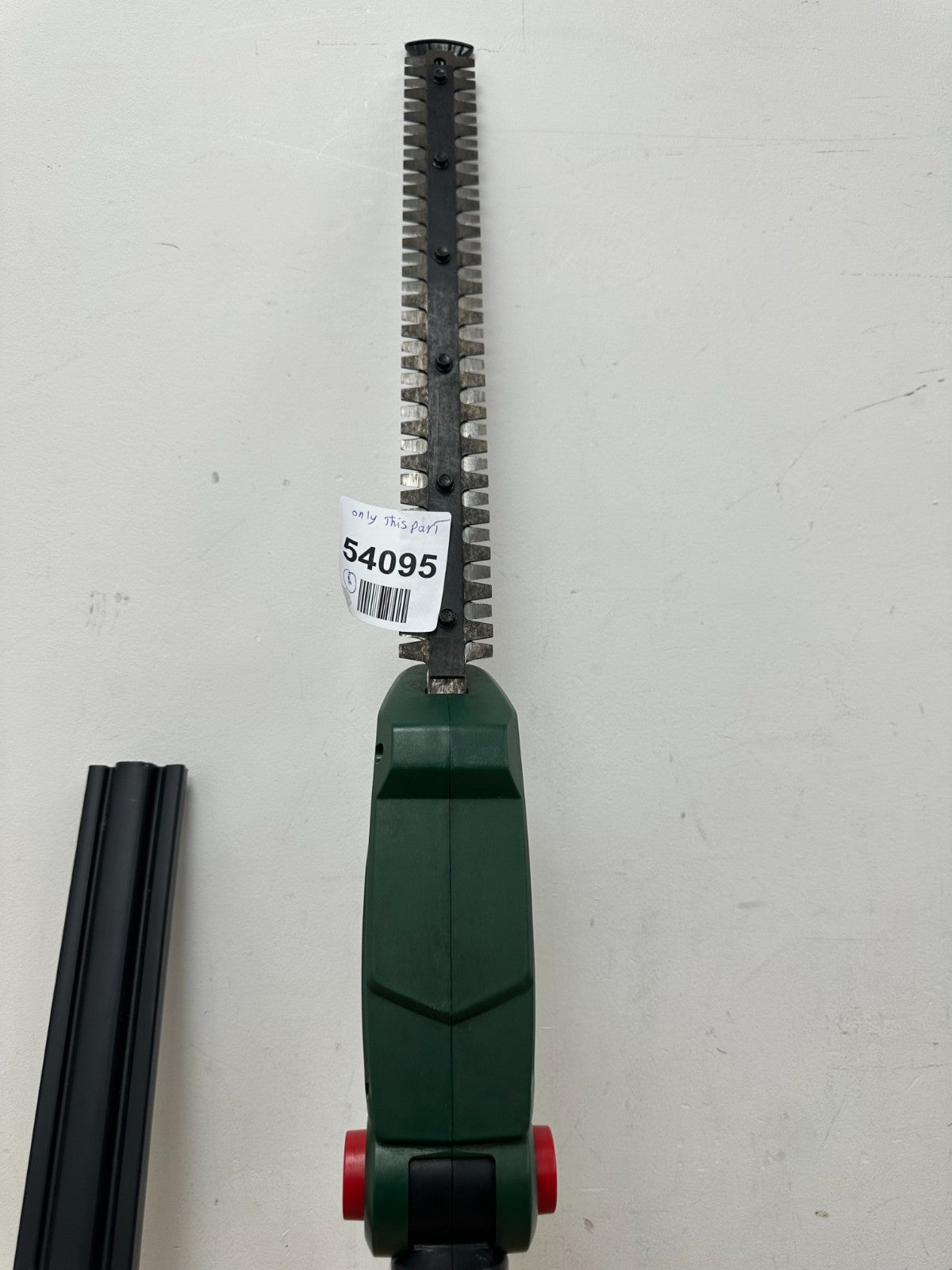 Bosch UniversalHedgePole 18- blade assembly only — Used (photo 2)