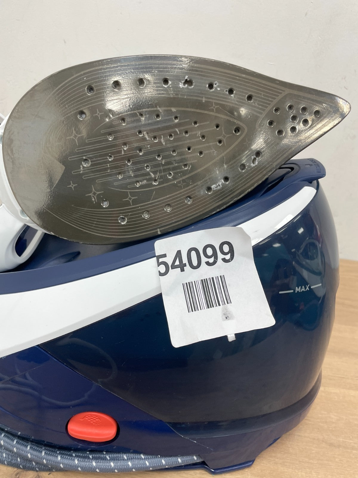 Tefal GV9221 Steam Generator Iron — Used (photo 4)