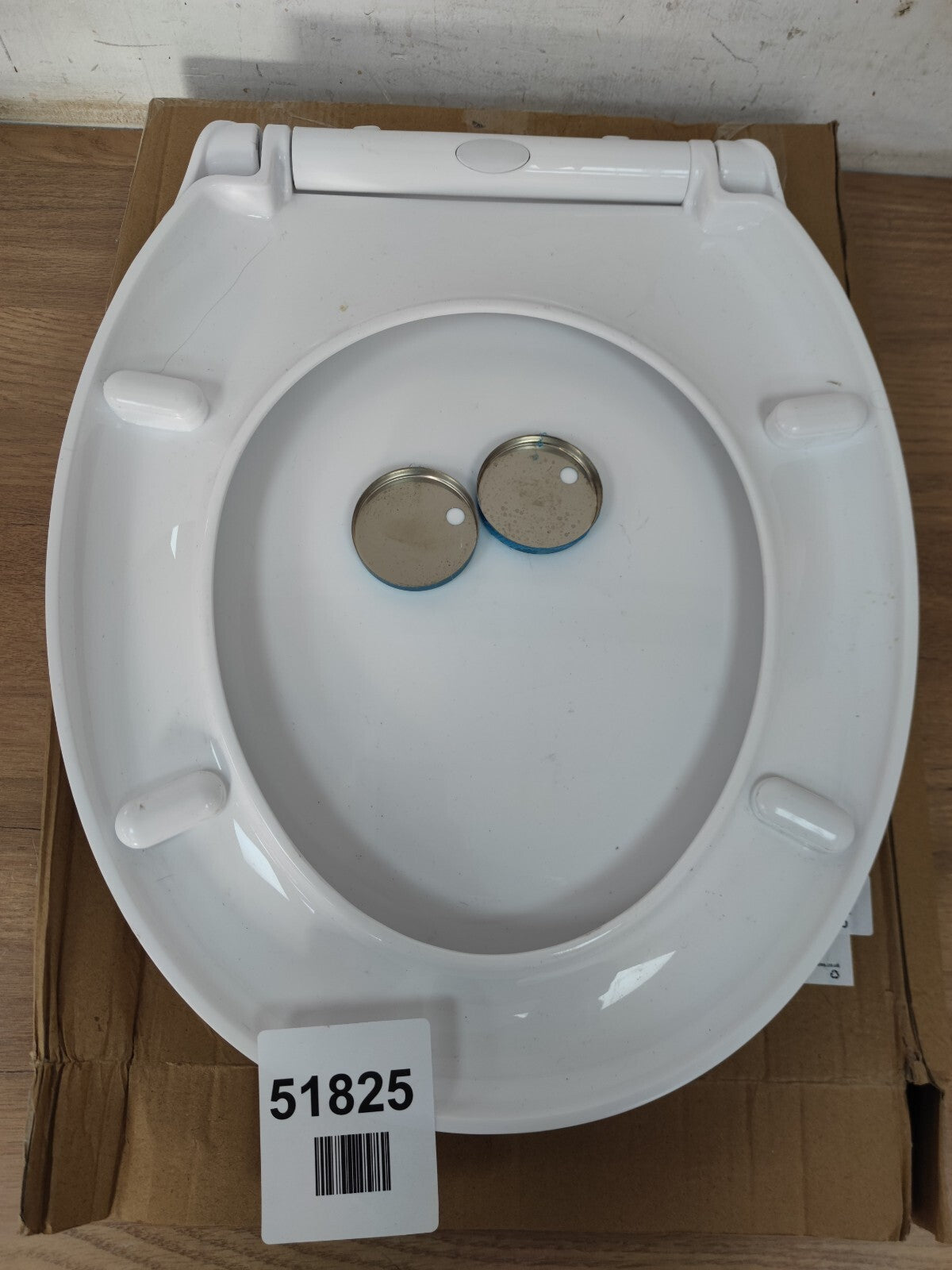 Toilet seat