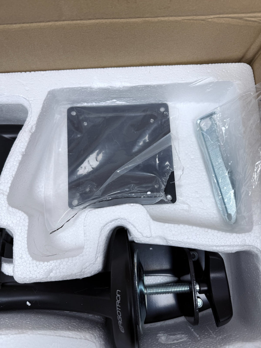 Ergotron Neo-Flex Tablet Arm — New (other) (photo 8)