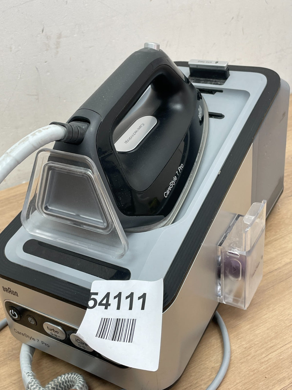 Braun is 7156 CareStyle 7 Steam Generator Iron — Used (photo 2)
