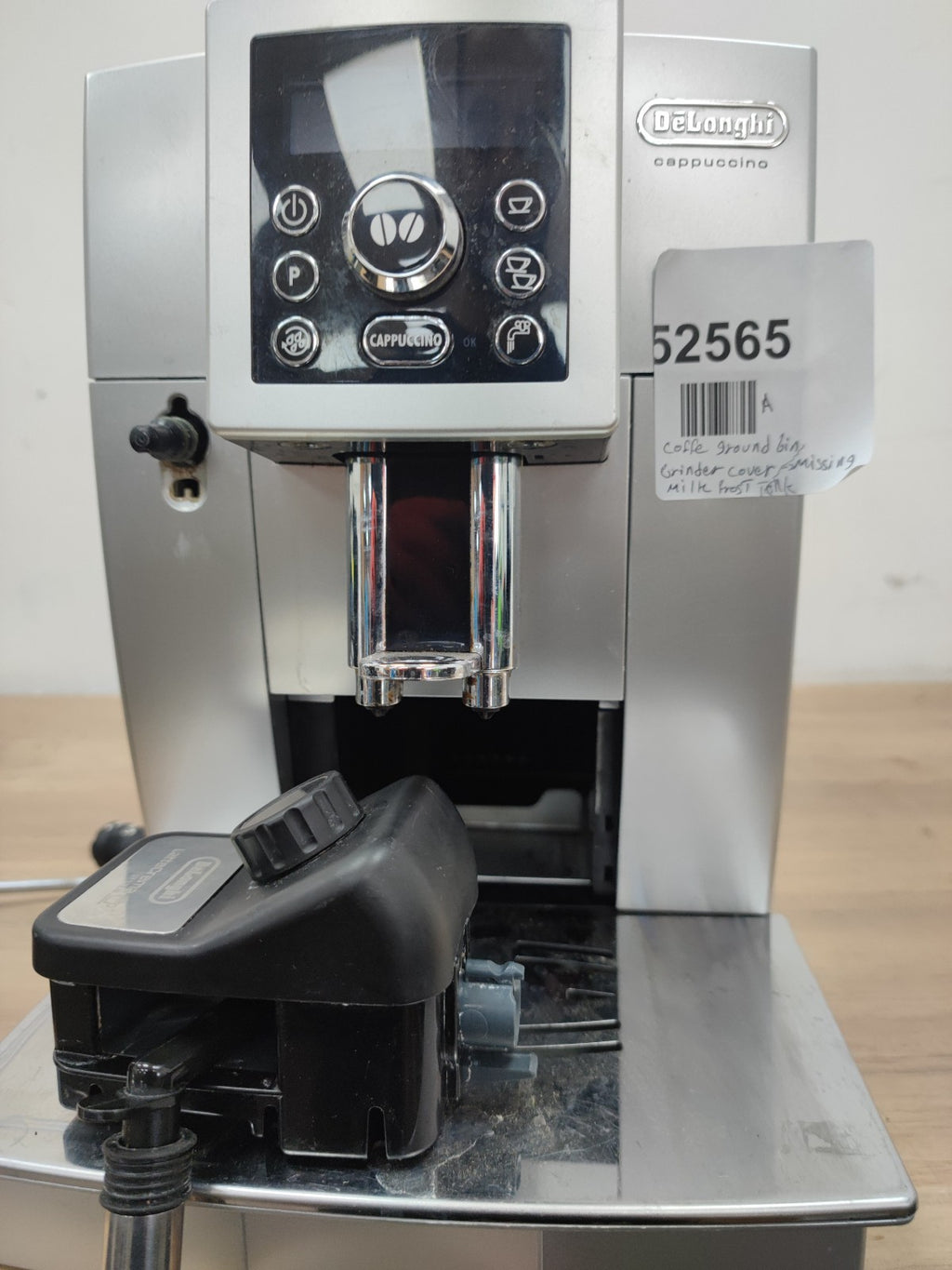 DeLonghi Bean to Cup Coffee Machine - Silver