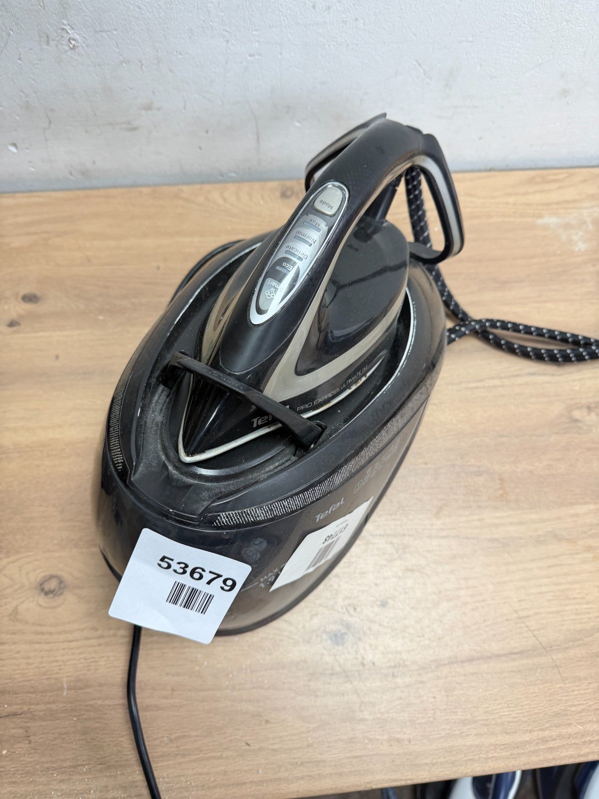 Tefal Pro Express Ultimate GV9610 Anti-Scale Steam Generator Iron