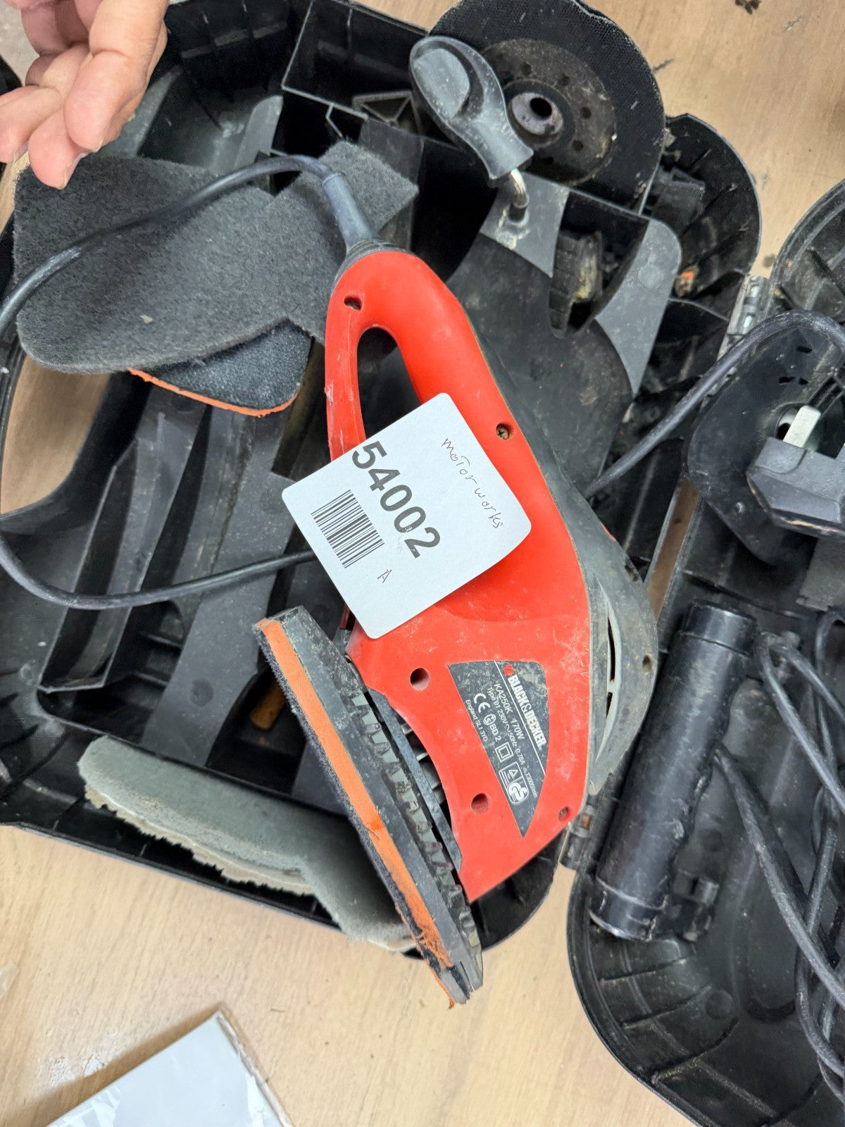 Black & Decker Sandstorm Detail Sander KA250 - Case & Accessories