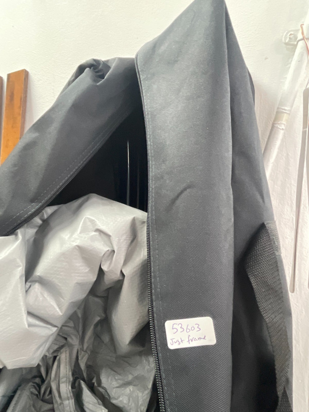 Amazon Basics Event Shelter- Just frame