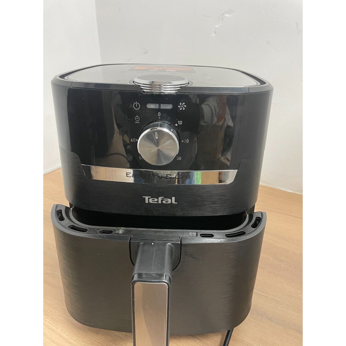 Tefal EasyFry Classic EY501827 Air Fryer & Grill 1.2L 6 Portions - Black