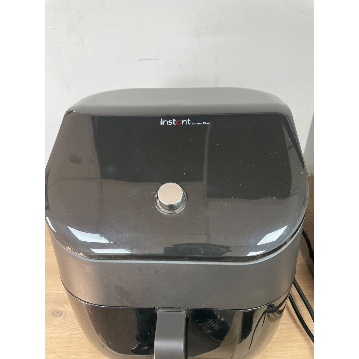 Instant Pot Vortex Plus 6-in-1 5.7L Air Fryer - Black (140-3096-01-UK)